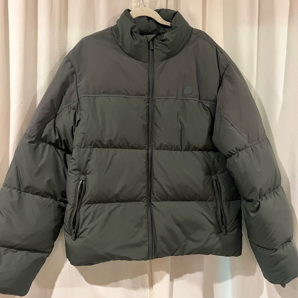 VUORI jacket